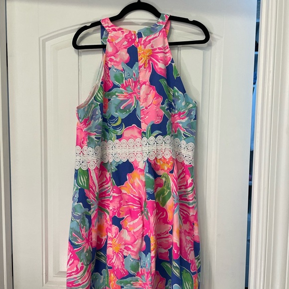 Lily Pulitzer lined midi dress. - Picture 2 of 5